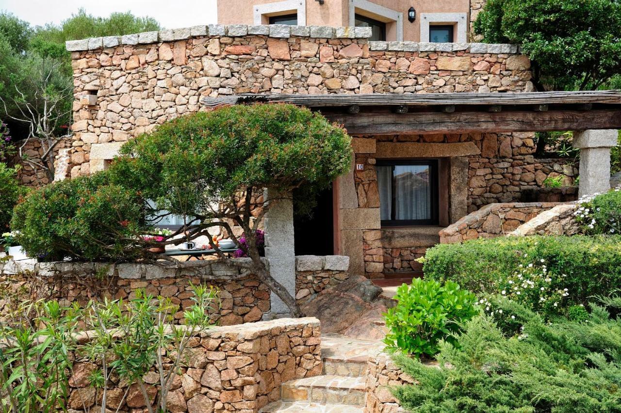 Residence L'Ea Di Lavru - Appartamenti Mono-Bilo-Trilocali Porto San Paolo  Eksteriør bilde