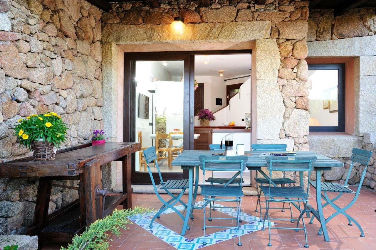 Residence L'Ea Di Lavru - Appartamenti Mono-Bilo-Trilocali Porto San Paolo  Eksteriør bilde