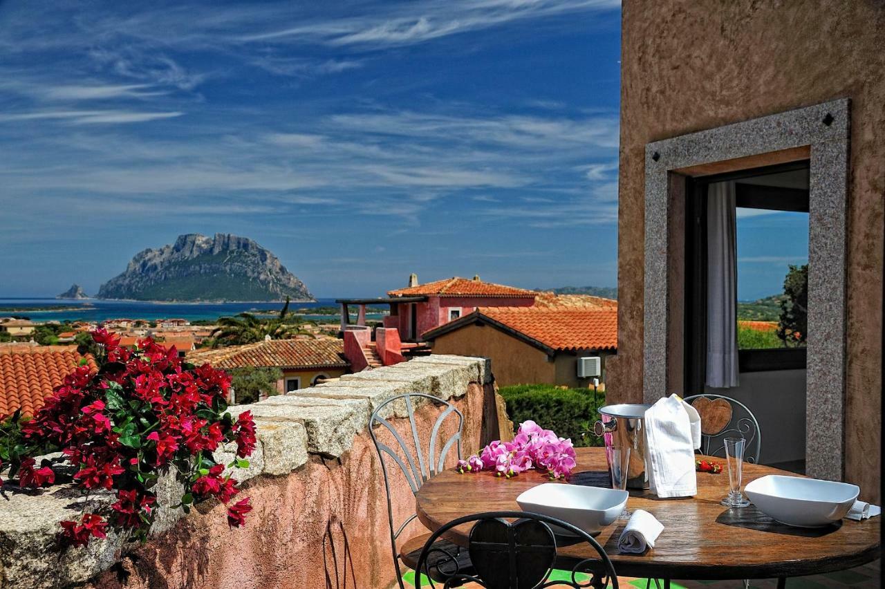 Residence L'Ea Di Lavru - Appartamenti Mono-Bilo-Trilocali Porto San Paolo  Eksteriør bilde