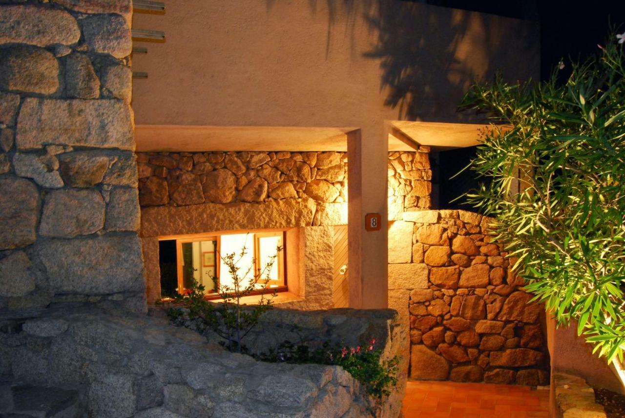 Residence L'Ea Di Lavru - Appartamenti Mono-Bilo-Trilocali Porto San Paolo  Eksteriør bilde