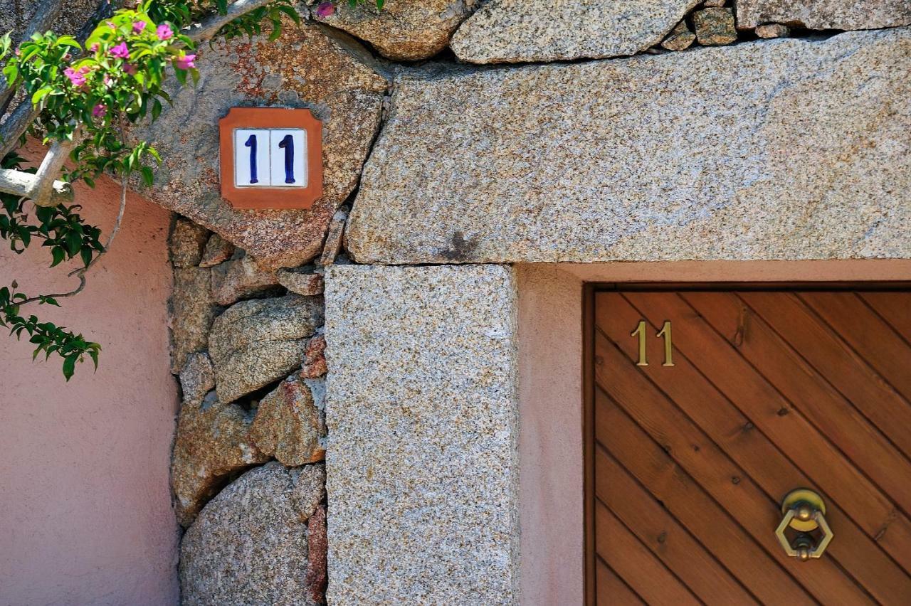 Residence L'Ea Di Lavru - Appartamenti Mono-Bilo-Trilocali Porto San Paolo  Eksteriør bilde