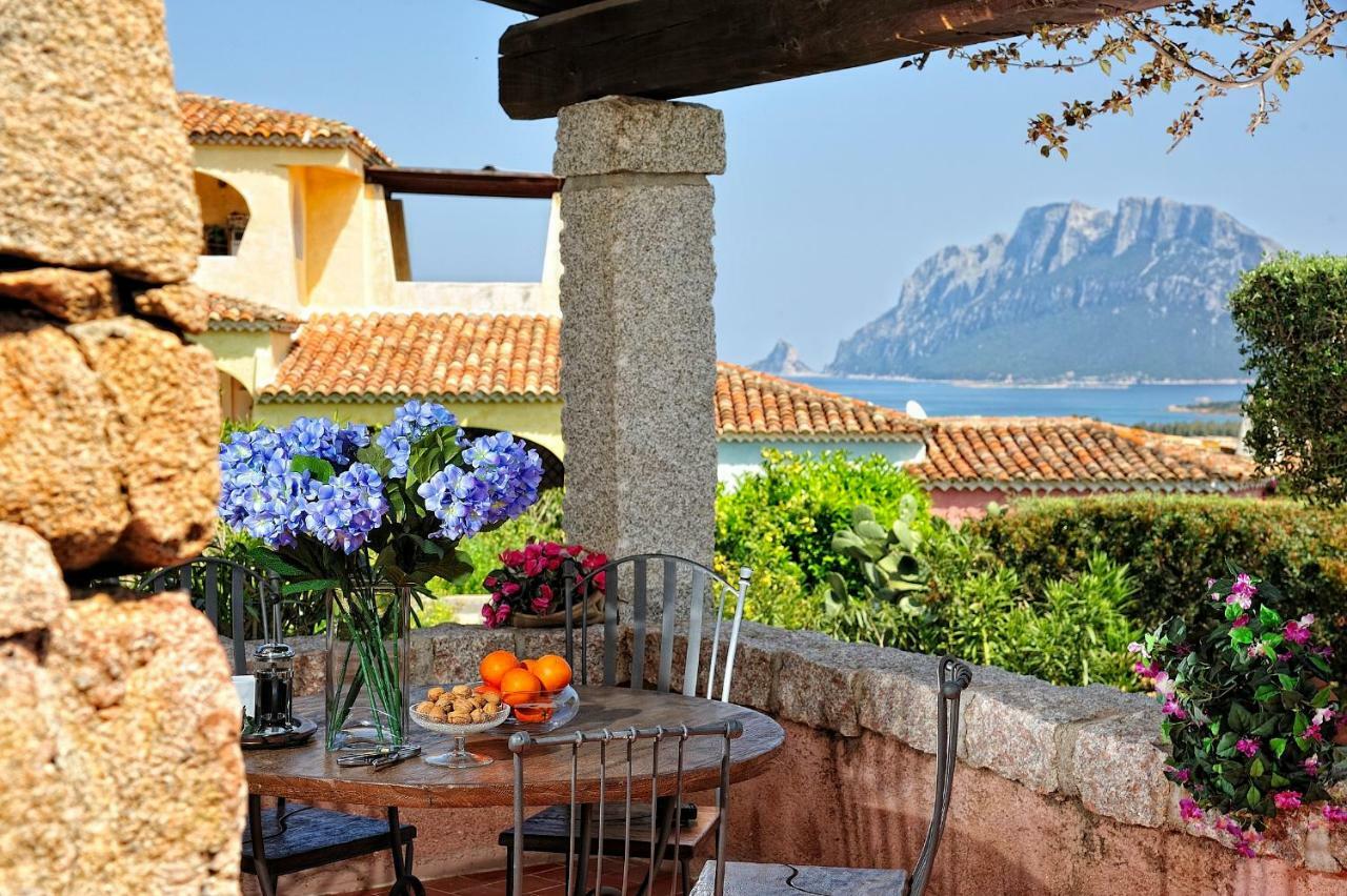 Residence L'Ea Di Lavru - Appartamenti Mono-Bilo-Trilocali Porto San Paolo  Eksteriør bilde